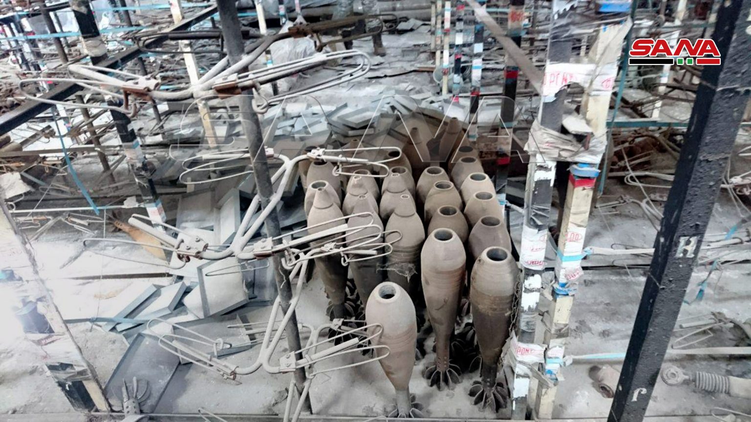 کشف کارخانه اسلحه&zwnj;سازی تروریست&zwnj;ها در حومه حلب+ تصاویر