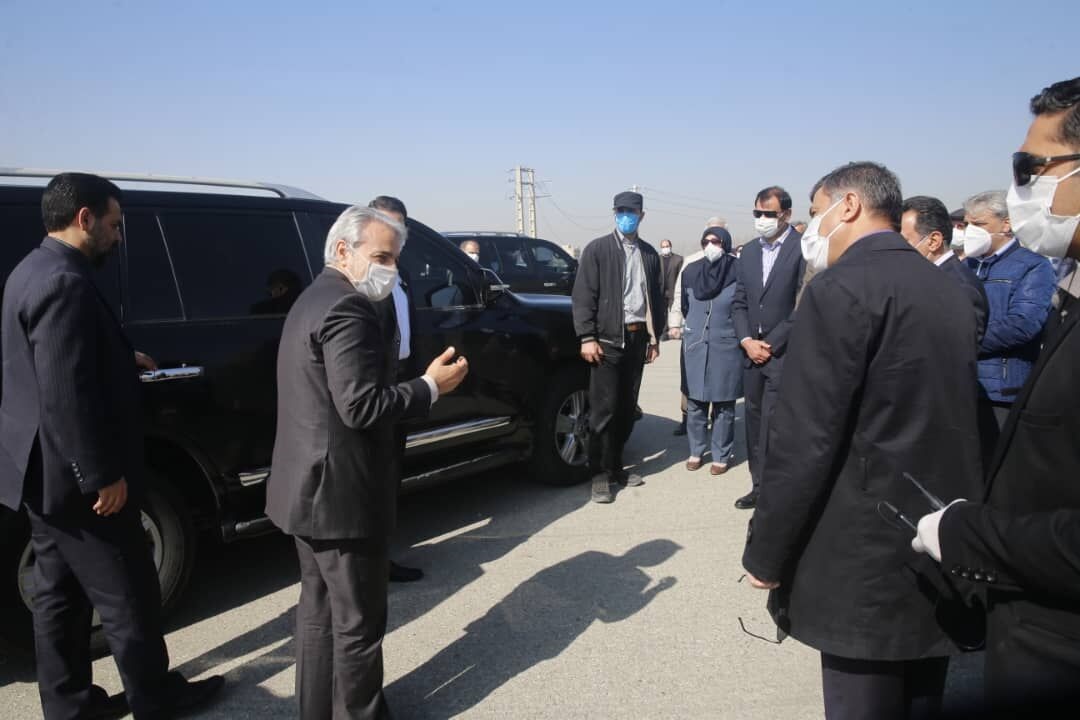 معاون رئیس جمهوری از پروژه آزاد راه شهید همت بازدید کرد