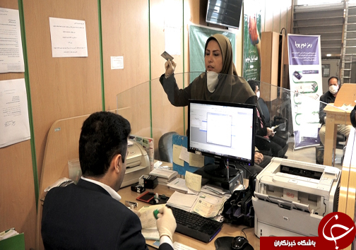 کرونا در بانک قربانی می&zwnj;گیرد + فیلم