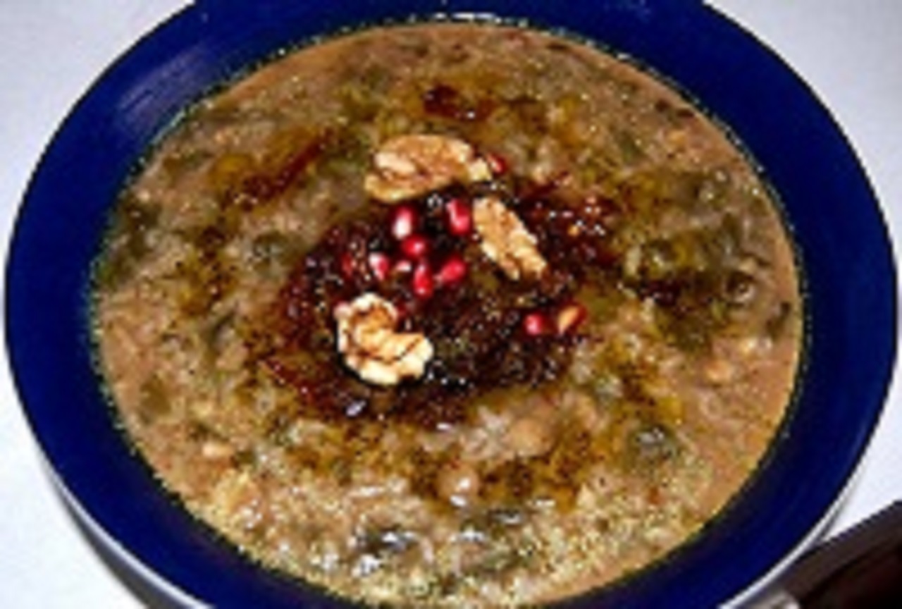 طرز تهیه آش عدس و انار
