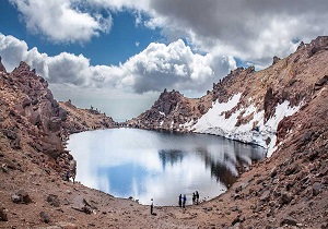 از