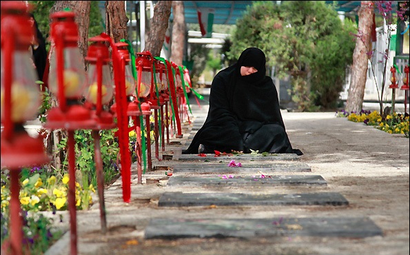 مادر شهیدان حبیبی به فرزندان شهیدش پیوست