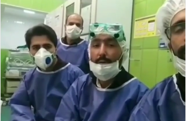 لحظاتی از مداحی جهادگر استان همدان در بیمارستان