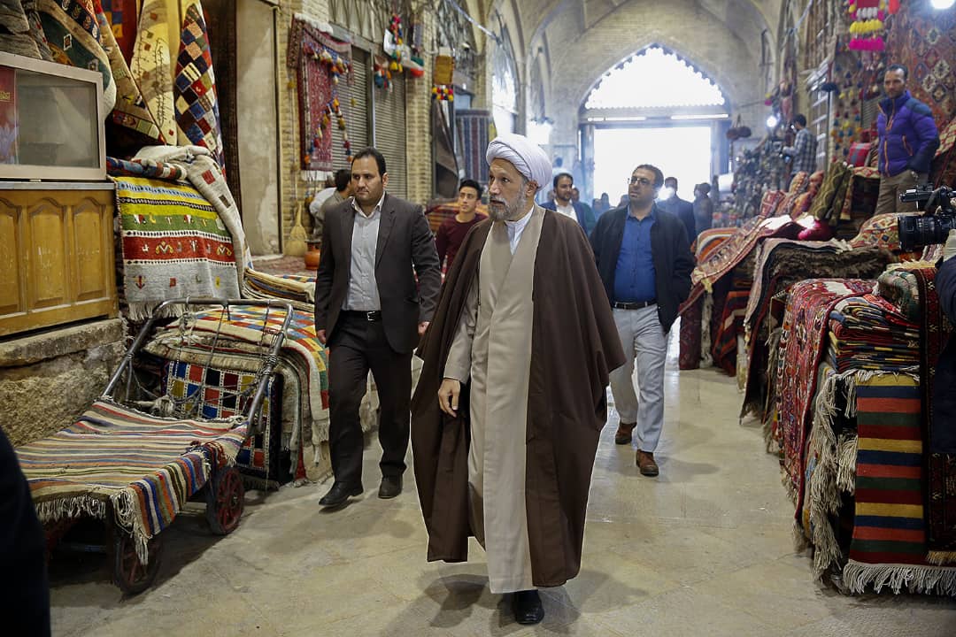 بازدید امام جمعه شیراز از بازار وکیل شیراز