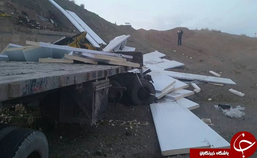 تصادف مرگبار در اتوبان ساوه به سلفچگان+تصاویر تصادف مرگبار در اتوبان ساوه به سلفچگان+تصاویر