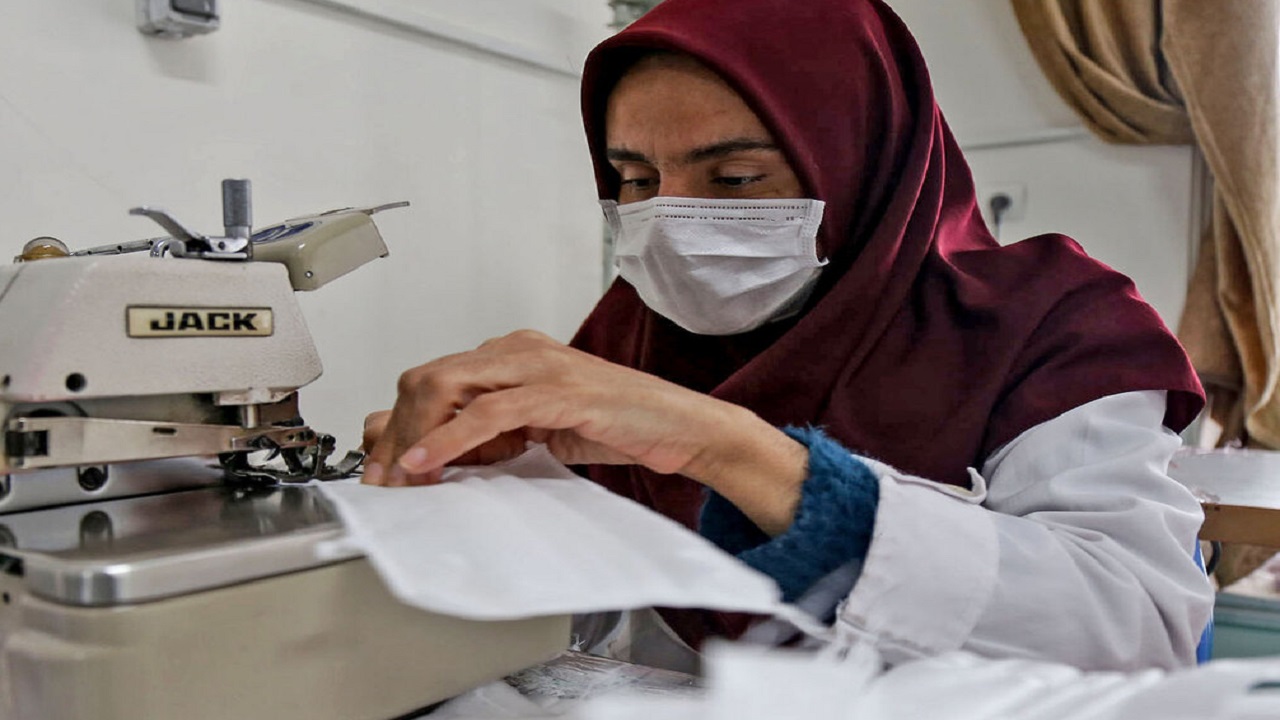 راه اندازی کارگاه تولید ماسک توسط هنرجویان شهرکردی