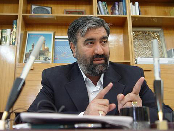 گام دوم انقلاب بدون بهره گیری از قوانین کارآمد با مشکل مواجه می‌شود