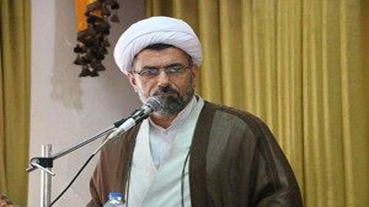 اهدای بسته‌های معیشتی بین خانواده مددجویان در مازندران