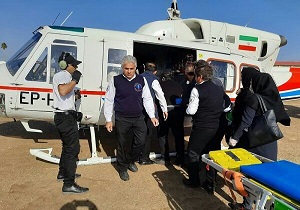 انتقال یک بیمار ۶۵ ساله لالی با کمک بالگرد اورژانس اهواز