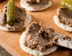 آموزش آشپزی؛ از طرز تهیه سبزی پلو با ماهی و کوکو سبزی با زرشک و گردو تا قورمه سبزی! + تصاویر