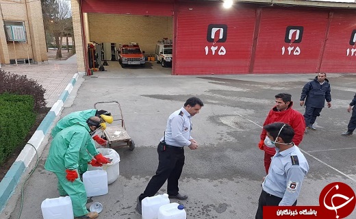 همت آتش نشانی استان یزد برای ضد عفونی کردن معابر عمومی به روایت تصویر