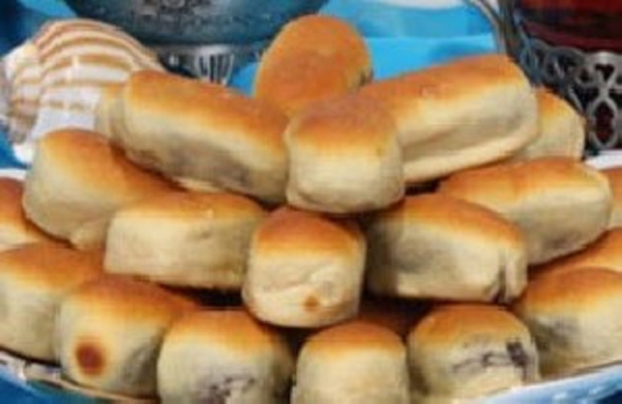 طرز تهیه نان خرمایی کرمانشاهی