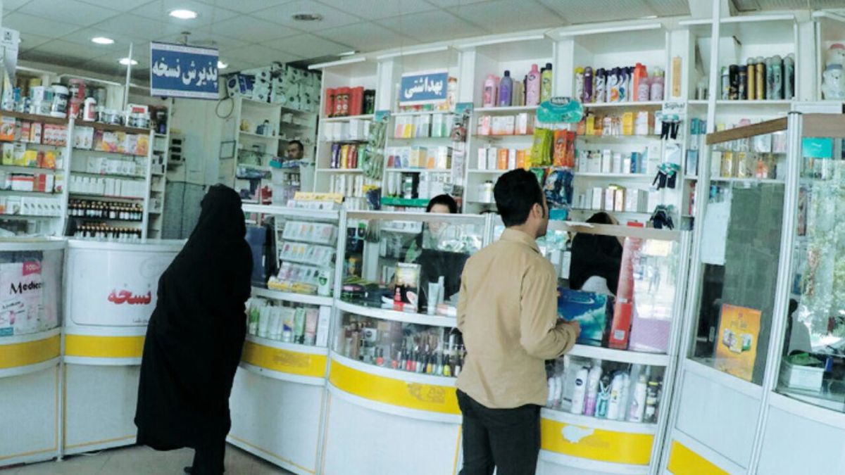 فعالیت دو سوم داروخانه‌ها در تعطیلات سال نو