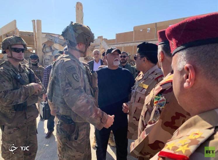 خروج ائتلاف بین المللی از پایگاه القائم عراق+ تصاویر خروج ائتلاف بین المللی از پایگاه القائم عراق+ تصاویر