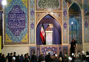 تلاش مدافعان سلامت در مبارزه با کرونا یادآور دفاع مقدس