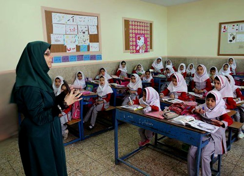 فعالیت ۱۱۲ فضای آموزشی در شهرستان دره شهر