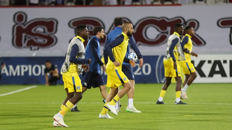 هافبک رقیب پرسپولیس مصدوم شد