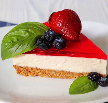 طرز تهیه چیز کیک ویترینى توت فرنگى