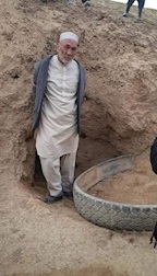 طالبان عکسهایی از فرماندار ربوده شده دولت افغانستان را منتشر کرد طالبان عکسهایی از فرماندار ربوده شده دولت افغانستان را منتشر کرد