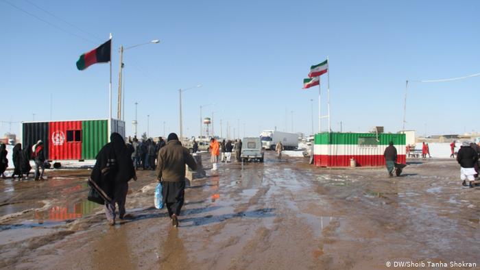 افغانستان مرزهای خود را با ایران باز کرد