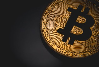 نابودی ۵۳ میلیون دلار بیتکوین دزدی پس از دستگیری سارق