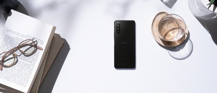 گوشی Sony Xperia 10 II معرفی شد گوشی Sony Xperia 10 II معرفی شد