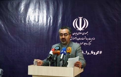 کرونا در ایران؛ توزیع رایگان ماسک و محلول ضدعفونی در سه استان