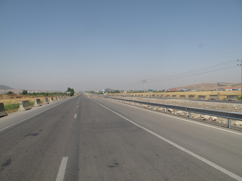 راه‌های ارتباطی شهرستان ملکشاهی باز است