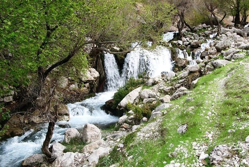 جا&zwnj;های دیدنی استان خوزستان؛ آبشار شیوند را حتما ببنید