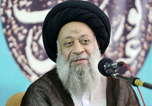 حضور روحانیون در کنار سیل‌زدگان بیانگر نبود فاصله میان آن‌ها است