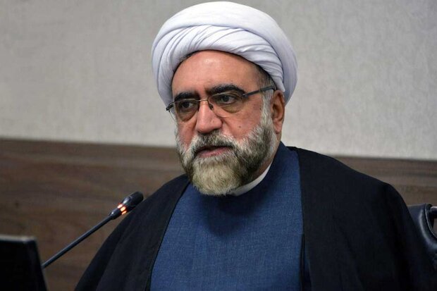 آستان قدس سازمانی خصوصی نیست/هیچ تصمیم عجولانه و فردی گرفته نمی شود