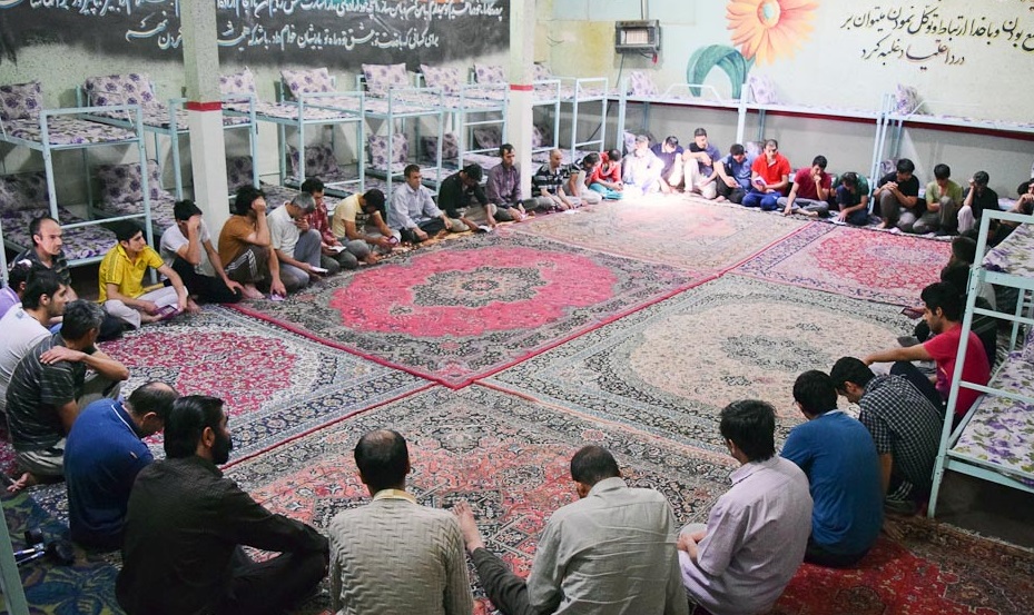 اجبار راهکار مناسبی برای ترک اعتیاد نیست/ درمان معتادان به کار تیمی و تخصصی نیاز دارد