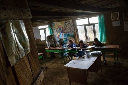 راه&zwnj;اندازی مدارس لاکچری در تهران/ سرانه مدرسه برای دانش آموزان کمتر از سرانه زندان است/ تحصیل فرزندان مسئولان در مدارس عادی باید قاونو شود