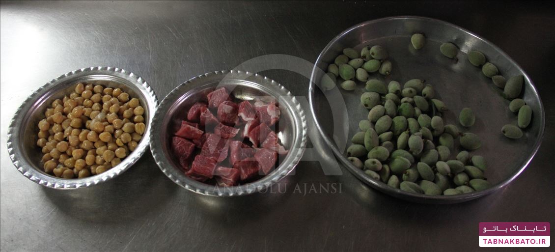 غذای خاصی که ترکیه&zwnj;ای اه با چغاله بادام می&zwnj;پزند