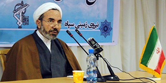 دشمن به دنبال سوءاستفاده از کمبود&zwnj;های کشور است