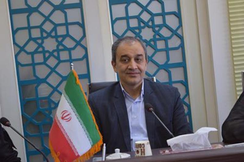 آسیب‌های زیادی در راه‌های مواصلاتی شهرستان داشتیم