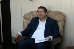 دولت در حد توان از واحدهای خسارت دیده حمایت می کند
