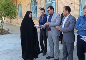 ۱۴ معلم بخش خرانق شهرستان اردکان تجلیل شدند