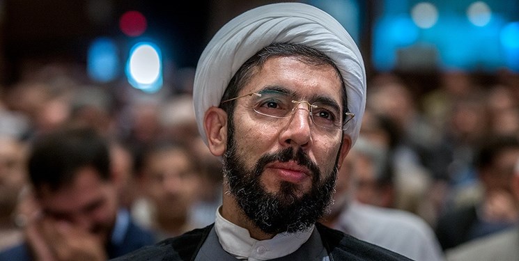 آیین&zwnj;نامه انضباطی در راستای حمایت از دانشجویان عمل می&zwnj;کند/ به تربیت دانشجویان فکر می&zwnj;کنیم و نه تنبیه آنان