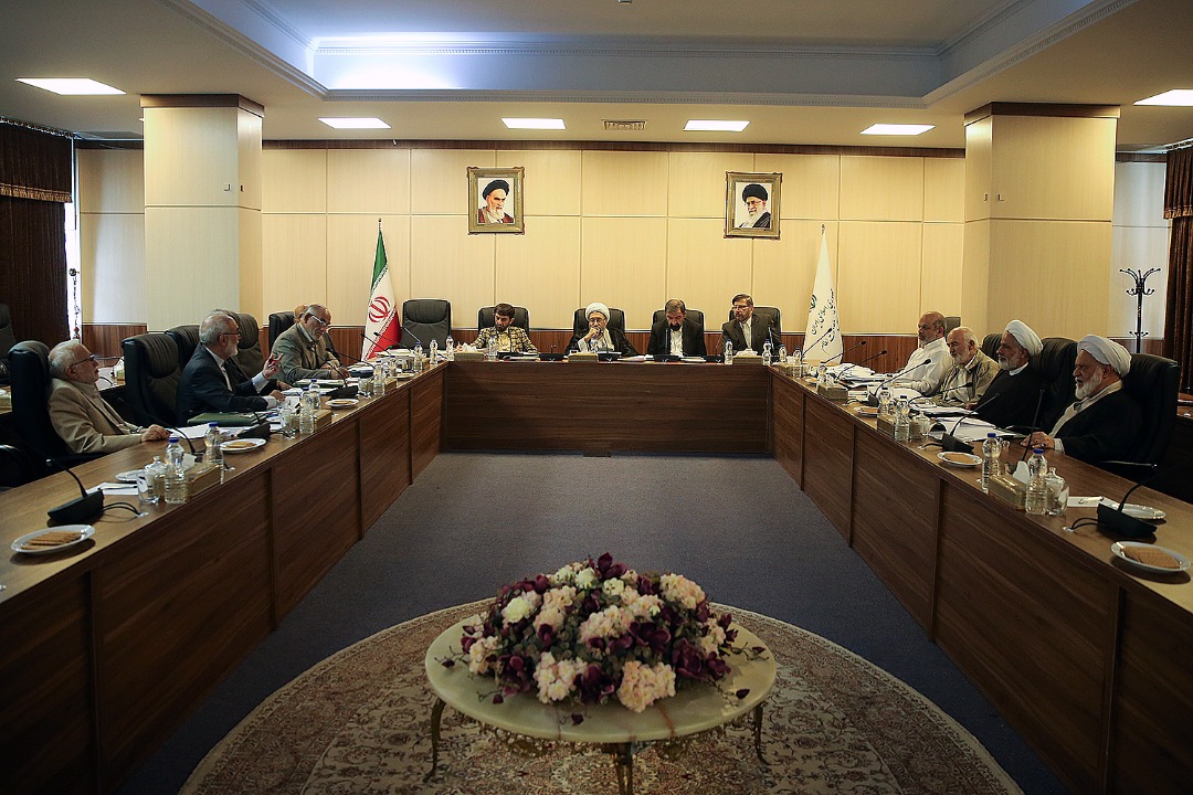بررسی طرح اصلاح قانون انتخابات مجلس در هیئت عالی نظارت مجمع