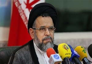 شناسایی هفتگی تیم‌های تروریستی در مرز‌های کشور/برخی فعالیت‌ها در فضای مجازی از سوی دشمنان و منافقان حمایت می‌شود