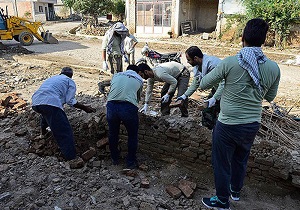 کمک دانشجویان جهادی قزوین به سیل زدگان