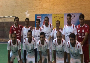 دیدار پیشکسوتان فوتسال شیراز به نفع سیل زدگان
