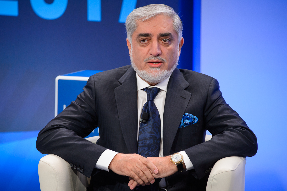 عبدالله: لوی جرگه جز تحمیل هزینه های سنگین به مردم هیچ دستاوردی نداشت