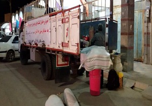 ادامه کمک های مردم استان سمنان به سیل زدگان