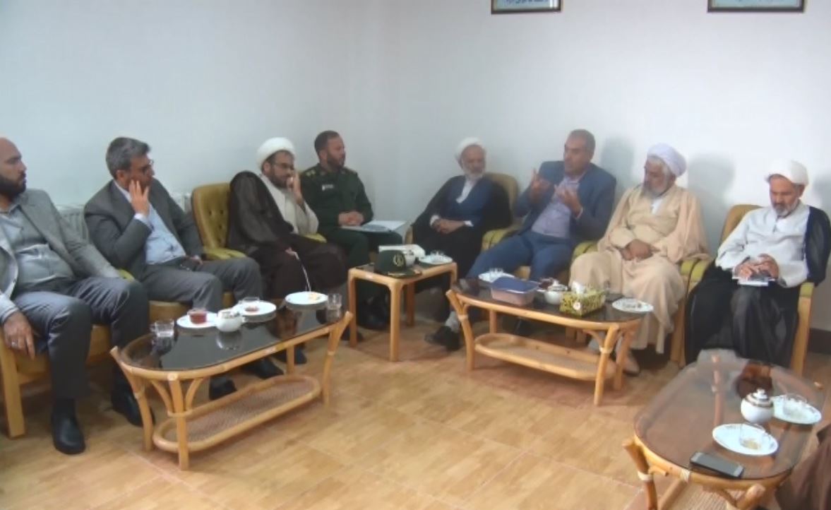 بی تفاوتی به امر به معروف ونهی از منکر موجب سلطه اشرار وافراد ناشایست می&zwnj;شود