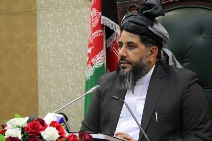 رئیس سنای افغانستان: طالبان به قطعنامه لوی جرگه احترام بگذارد