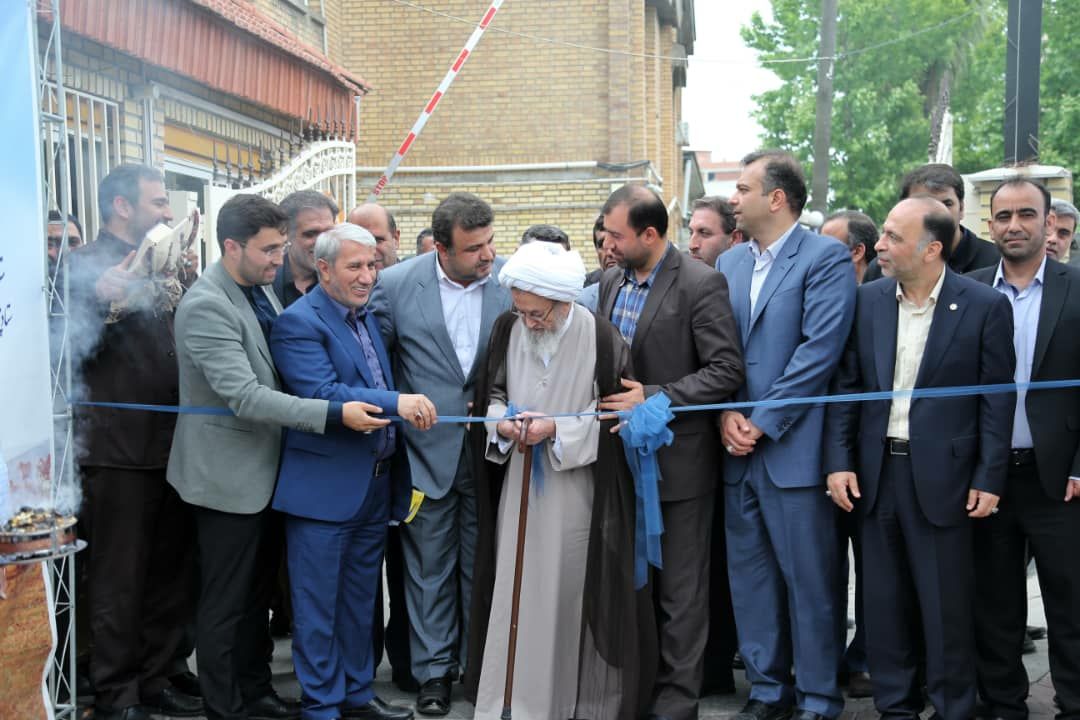 ۱۰۰۰ بسته لوازم خانگی ایرانی توسط ستاد اجرایی فرمان امام (ره) به سیل‌زدگان مازندرانی اهدا شد