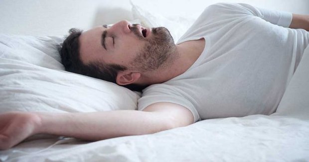 آیا خروپُف برای سلامتی&zwnj;مان ضرر دارد؟