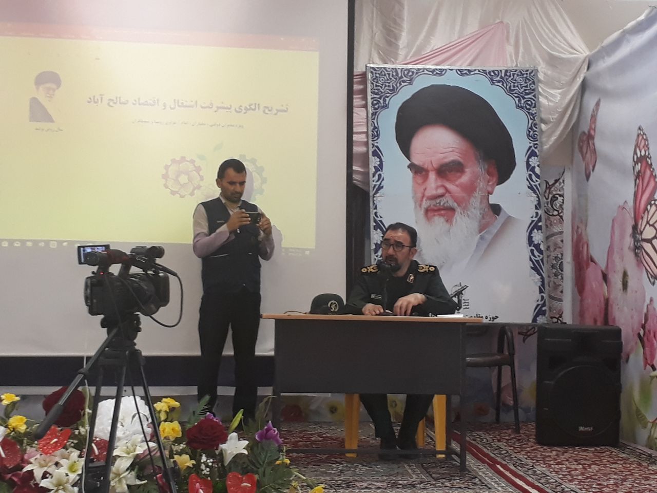 اندیشه و تفکر انقلاب اسلامی عامل شکست دشمن است